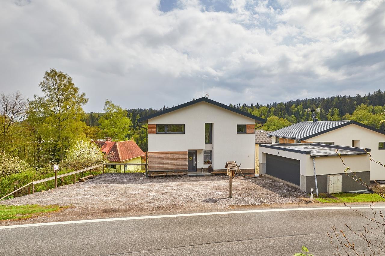 Skipension Janske Lazne Bagian luar foto